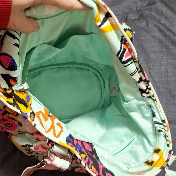 Vera Bradley Bag - Picture 3 of 9